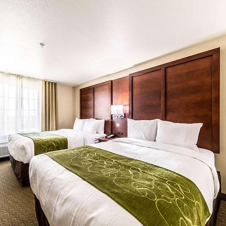 คอมฟอร์ต สวีท แกรนด์ แพรรี - อาร์ลิงตัน นอร์ท Hotel แกรนด์แพร์รี ภายนอก รูปภาพ