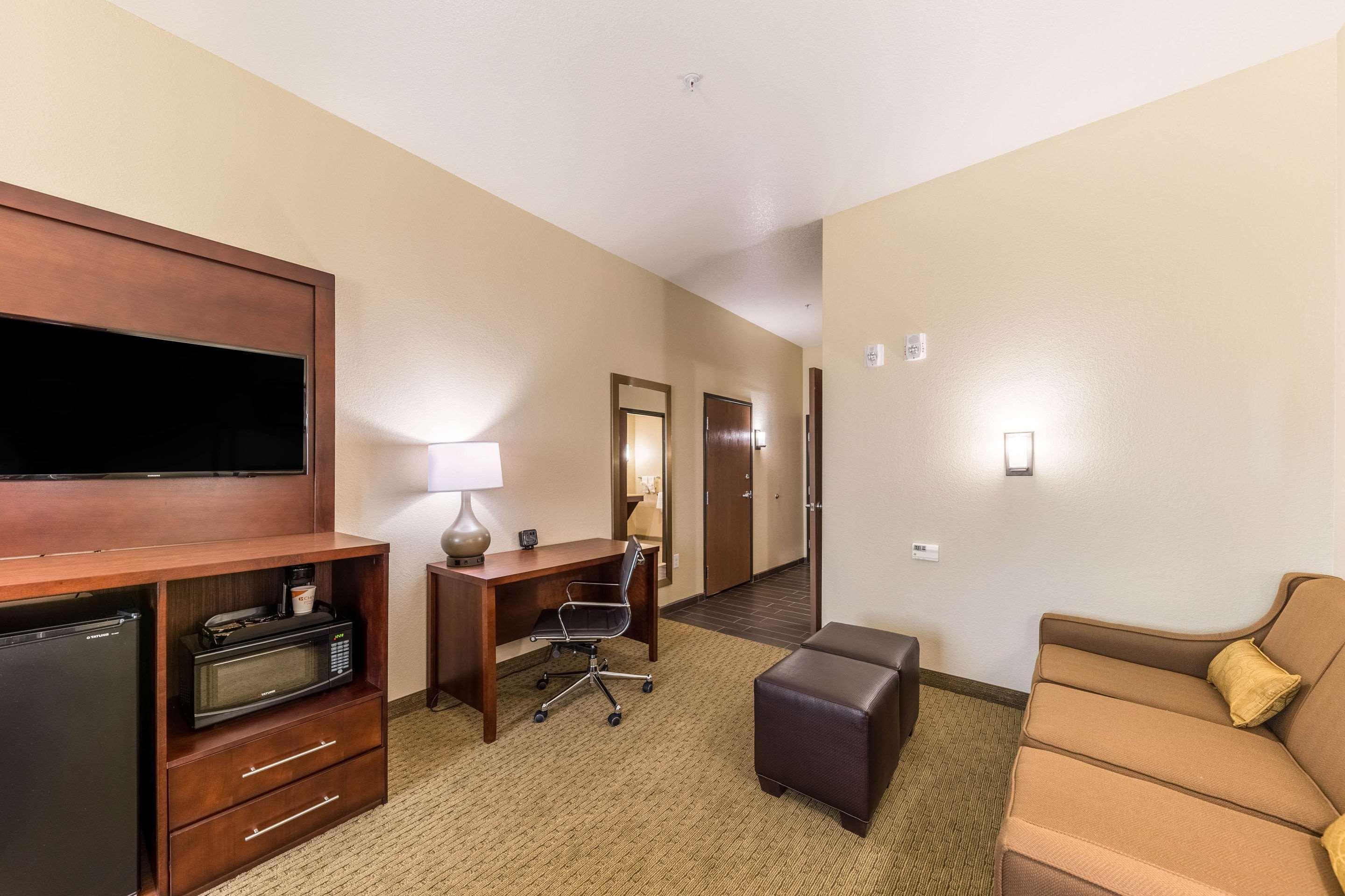 คอมฟอร์ต สวีท แกรนด์ แพรรี - อาร์ลิงตัน นอร์ท Hotel แกรนด์แพร์รี ภายนอก รูปภาพ
